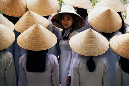 越南陷入债务困境,55万亿资金撤退,已无法成世界工厂,事情有进展