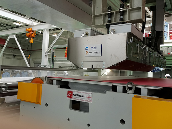 中国石化熔喷布生产线快速投产，助力口罩物资供应